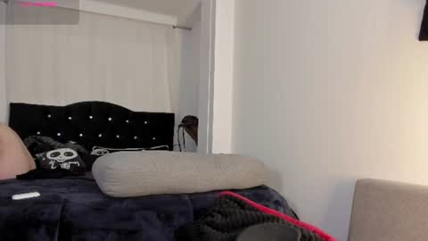 Amy online show from June 29, 2:39 pm
