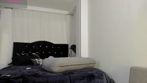 Amy online show from June 28, 6:14 pm