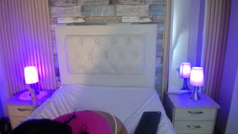 Amy online show from January 7, 3:43 am