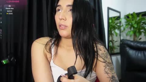 Amy online show from October 26, 2:01 pm