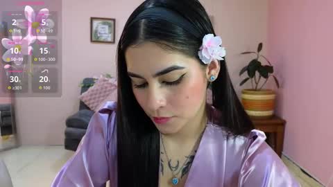 Snapshot of amy_lovelydoll chatting on October 11, 9:28 pm Amy online show from October 11, 9:28 pm