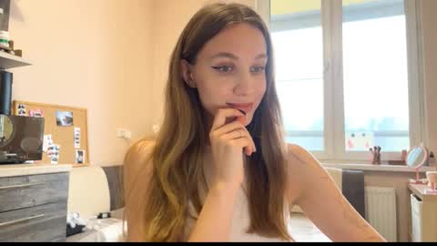 amy_meoww online show from February 13, 1:35 pm