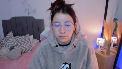 Amy sophia 3 online show from April 9, 11:15 am