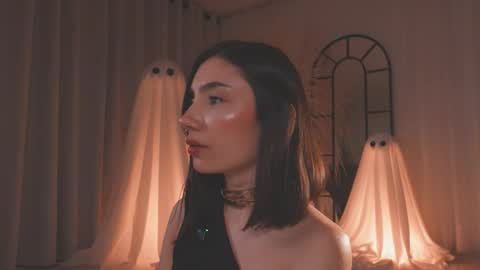 Amy Armstrong online show from October 15, 1:52 am