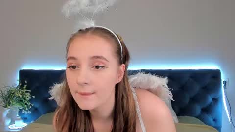 Amy online show from June 25, 5:12 am