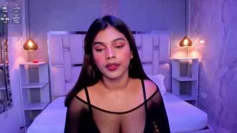 amyevan_ online show from September 24, 10:20 pm