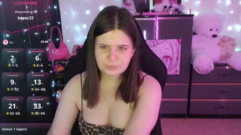 Snapshot of amyvibes chatting on September 26, 1:36 am amyvibes online show from September 26, 1:36 am