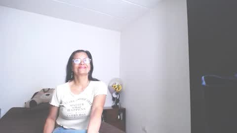 Snapshot of ana_mature_ chatting on October 2, 2:00 pm Ana online show from October 2, 2:00 pm