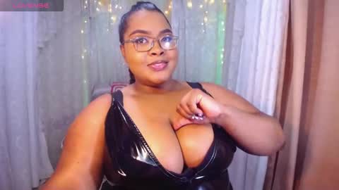Snapshot of ana_off_alana chatting on October 8, 11:31 pm Ana online show from October 8, 11:31 pm