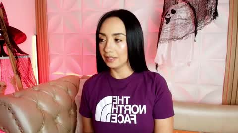   online show from October 3, 5:34 am