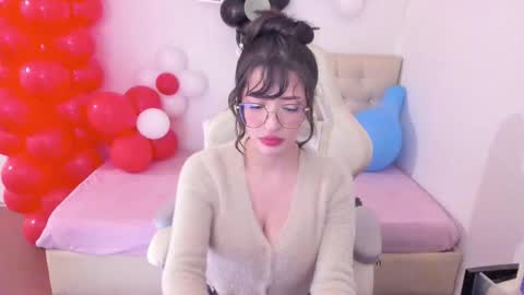 Im anna but you can call me as you want online show from February 16, 10:53 pm