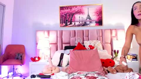 Snapshot of anaa_bellaa chatting on October 3, 1:38 pm anaa_bellaa online show from October 3, 1:38 pm