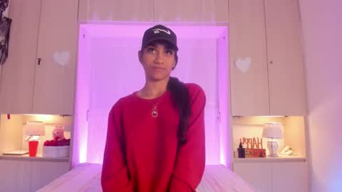 Snapshot of anaacollins_ chatting on October 17, 12:08 pm anaacollins_ online show from October 17, 12:08 pm