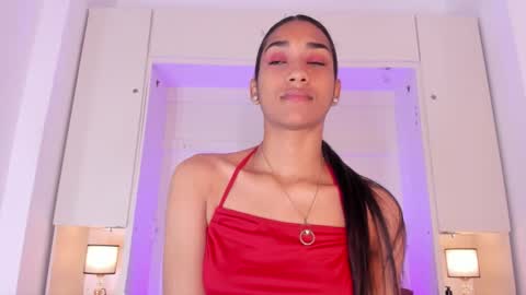 Snapshot of anaacollins_ chatting on October 10, 12:10 pm anaacollins_ online show from October 10, 12:10 pm
