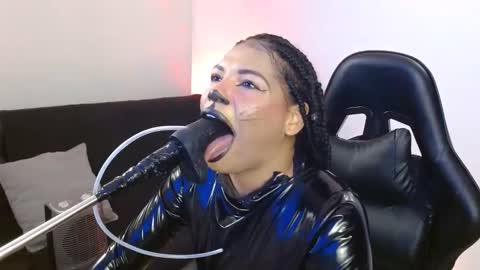 Snapshot of anabel693 chatting on January 16, 7:49 am anabel alice gandara online show from January 16, 7:49 am