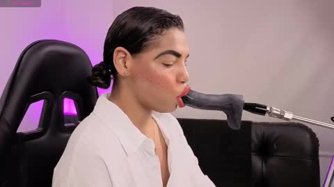 anabel alice gandara  online show from November 7, 8:53 am