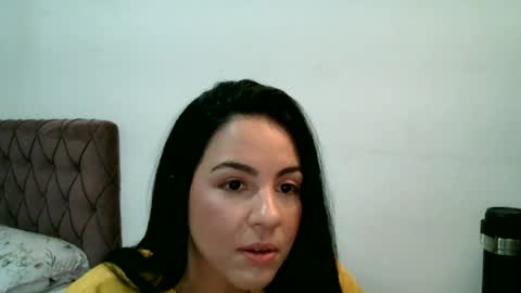 anabelenogueira1 online show from June 19, 8:34 pm