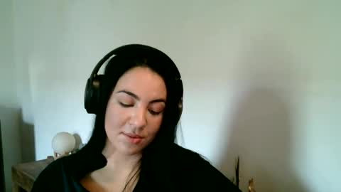 anabelenogueira1 online show from June 11, 3:53 pm