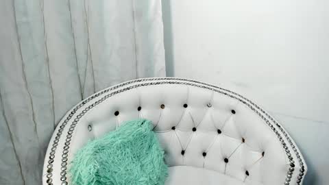 Snapshot of analia18_ chatting on February 3, 12:25 pm analia18 online show from February 3, 12:25 pm
