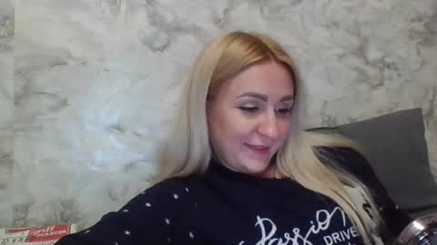 analqueen2024 online show from September 24, 5:34 pm