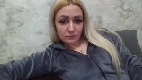 analqueen2024 online show from December 21, 7:23 am