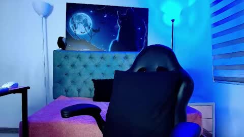  Ana Maria  online show from November 7, 8:25 pm