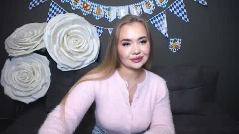 anastacyyellig online show from October 6, 7:51 pm