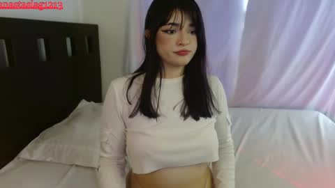 Snapshot of anastasia1213 chatting on February 26, 9:39 pm Anastasia Gomez online show from February 26, 9:39 pm