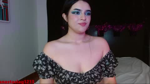 Snapshot of anastasia1213 chatting on December 28, 2:11 am Anastasia Gomez online show from December 28, 2:11 am