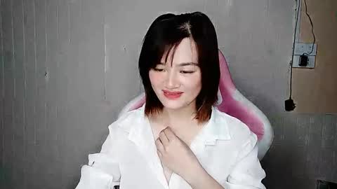 Snapshot of anastasia_2025 chatting on October 16, 9:39 pm anastasia online show from October 16, 9:39 pm