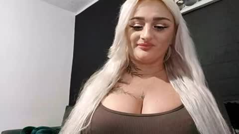 AnastasiaAmore online show from June 16, 8:54 pm