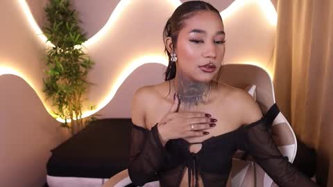 Snapshot of anaya_olyx chatting on September 25, 5:39 am anaya_olyx online show from September 25, 5:39 am