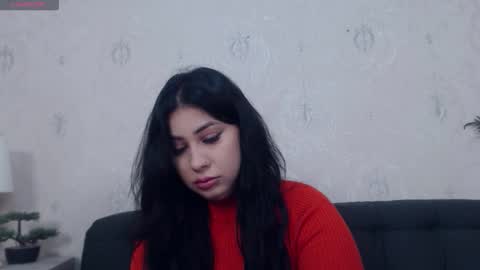 Snapshot of anaysdivine chatting on October 7, 3:00 am Anays online show from October 7, 3:00 am