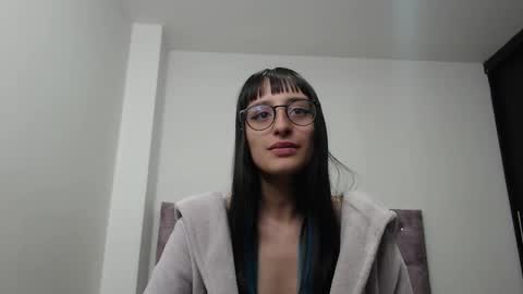 Snapshot of andrasla chatting on October 19, 4:03 am Andras online show from October 19, 4:03 am