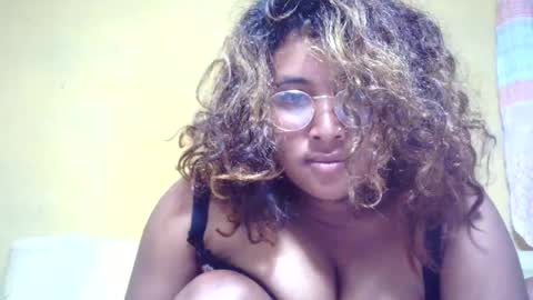 andre415913 online show from July 18, 2:52 pm