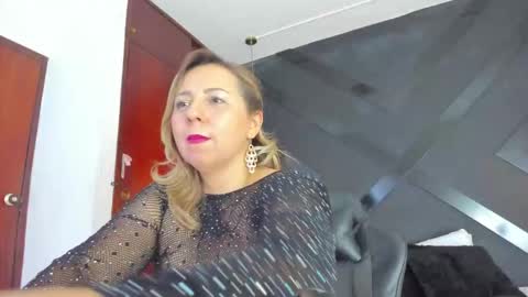 A N D R E online show from November 20, 4:02 am