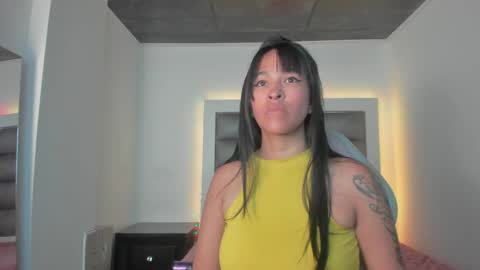 Snapshot of andrea_brunette_ chatting on September 16, 1:08 pm andrea_brunette_ online show from September 16, 1:08 pm