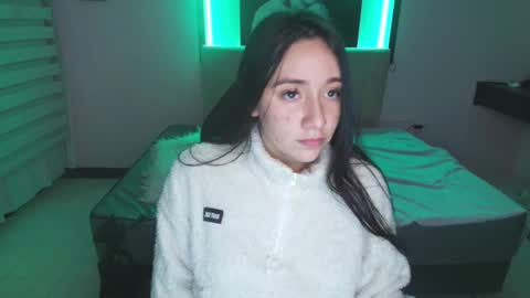 Andrea Ramos online show from February 27, 7:34 am