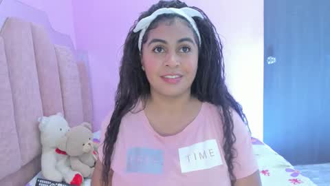 A n d r  e a S w e e t  online show from September 15, 8:49 pm