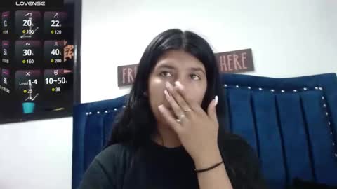 Andreina  online show from January 5, 6:02 pm