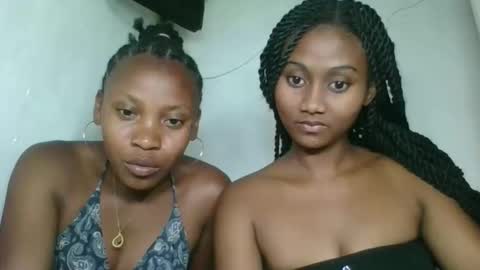 andressa03 online show from November 10, 6:25 pm