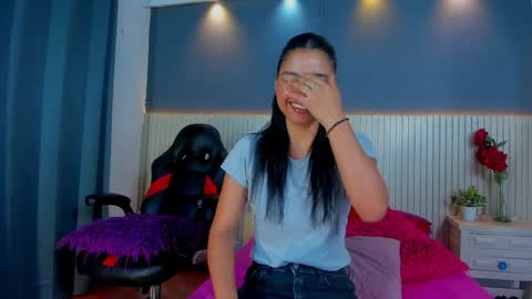    online show from June 4, 1:15 pm