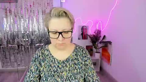 aneli_mira online show from March 24, 7:03 am