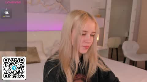 Anelly online show from April 12, 10:29 am