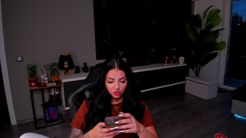 Anne online show from May 10, 5:37 pm