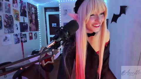 Snapshot of anette_sf chatting on February 12, 3:18 am Anette Scorpio online show from February 12, 3:18 am
