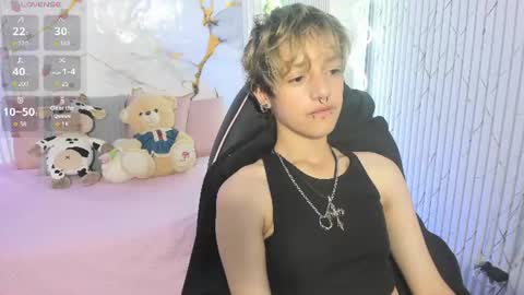 Angeel online show from June 12, 7:33 pm