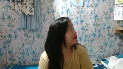 Snapshot of angel_0707 chatting on January 13, 4:18 am Angel online show from January 13, 4:18 am