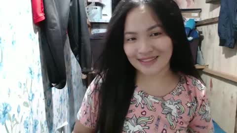 Snapshot of angel_0707 chatting on January 27, 4:52 am Angel online show from January 27, 4:52 am