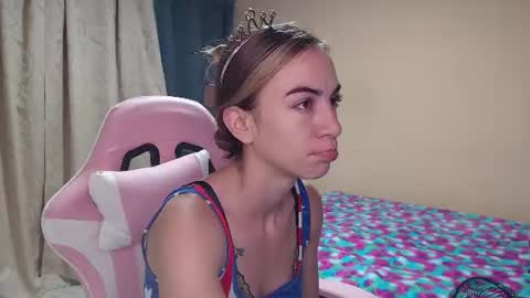 Angel Girl online show from June 11, 3:53 pm